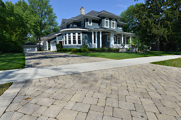 Best Driveway Pavers Contractor  in La Pine, OR